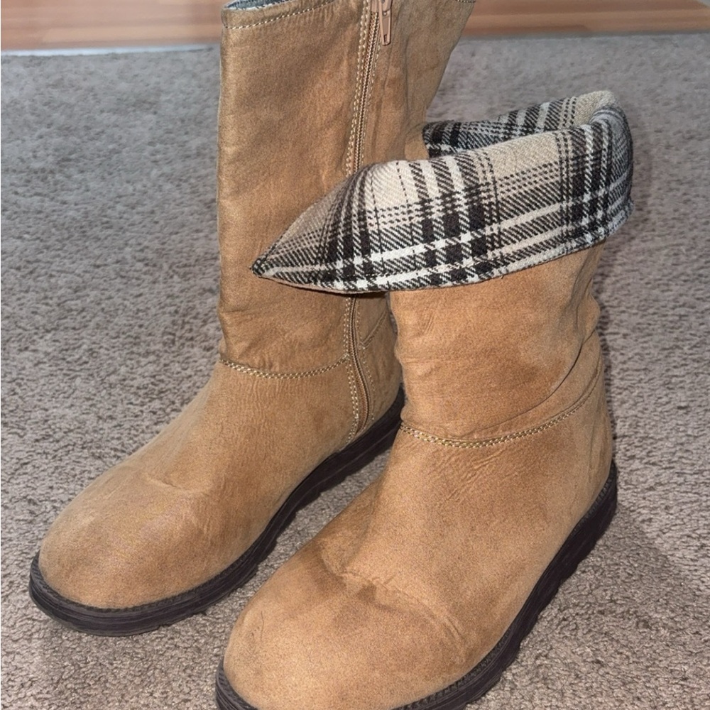 MUK LUKS Women’s Clover Boots